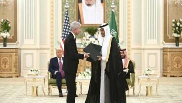 الرياض و واشنطن توقعان 